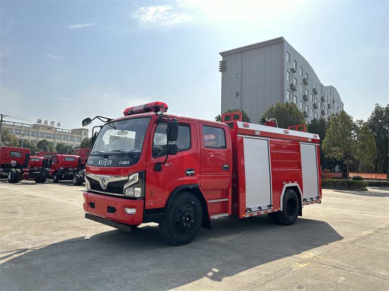 5噸東風泡沫消防車